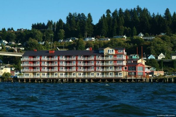 CANNERY PIER HOTEL & SPA (Astoria)